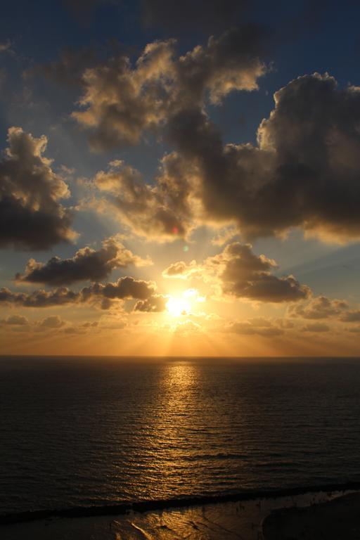 Apartment On Haifa Luaran gambar