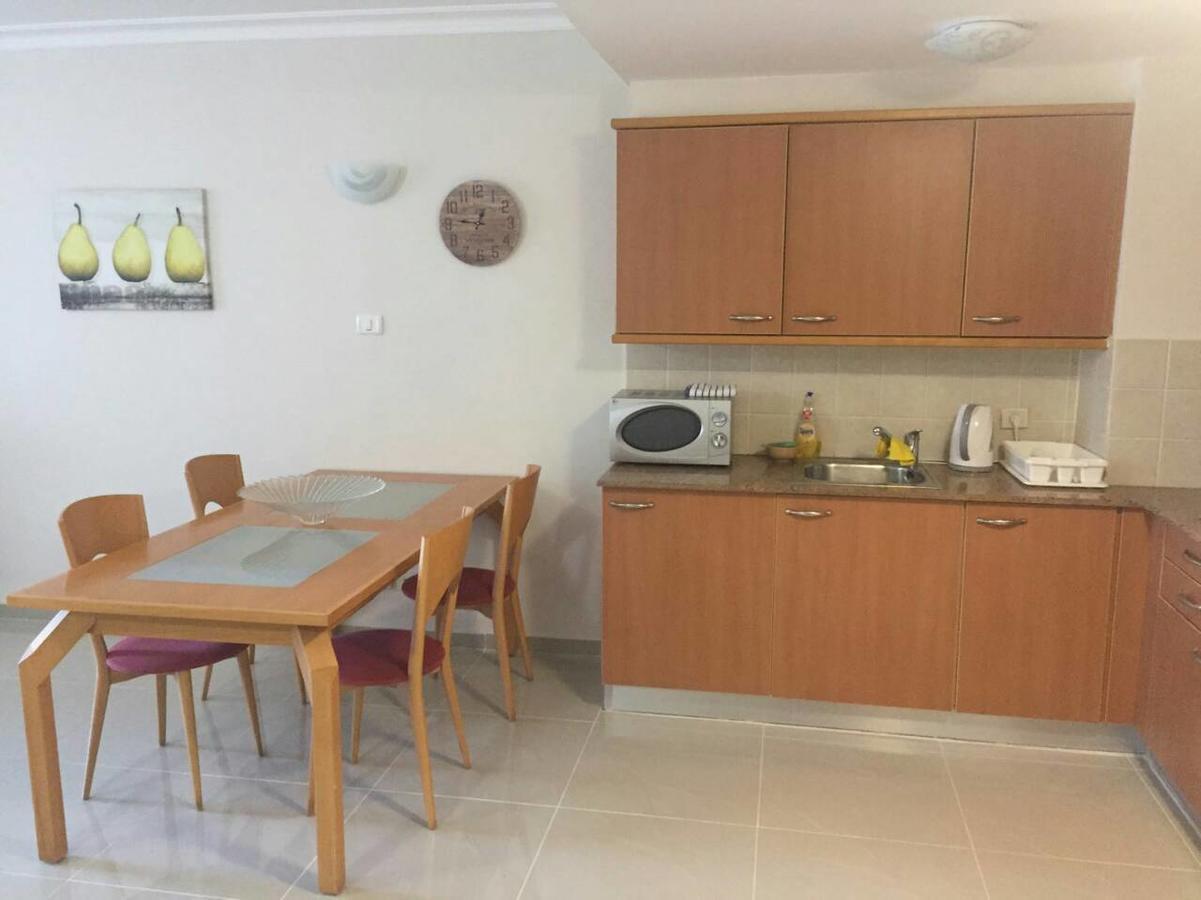 Apartment On Haifa Luaran gambar